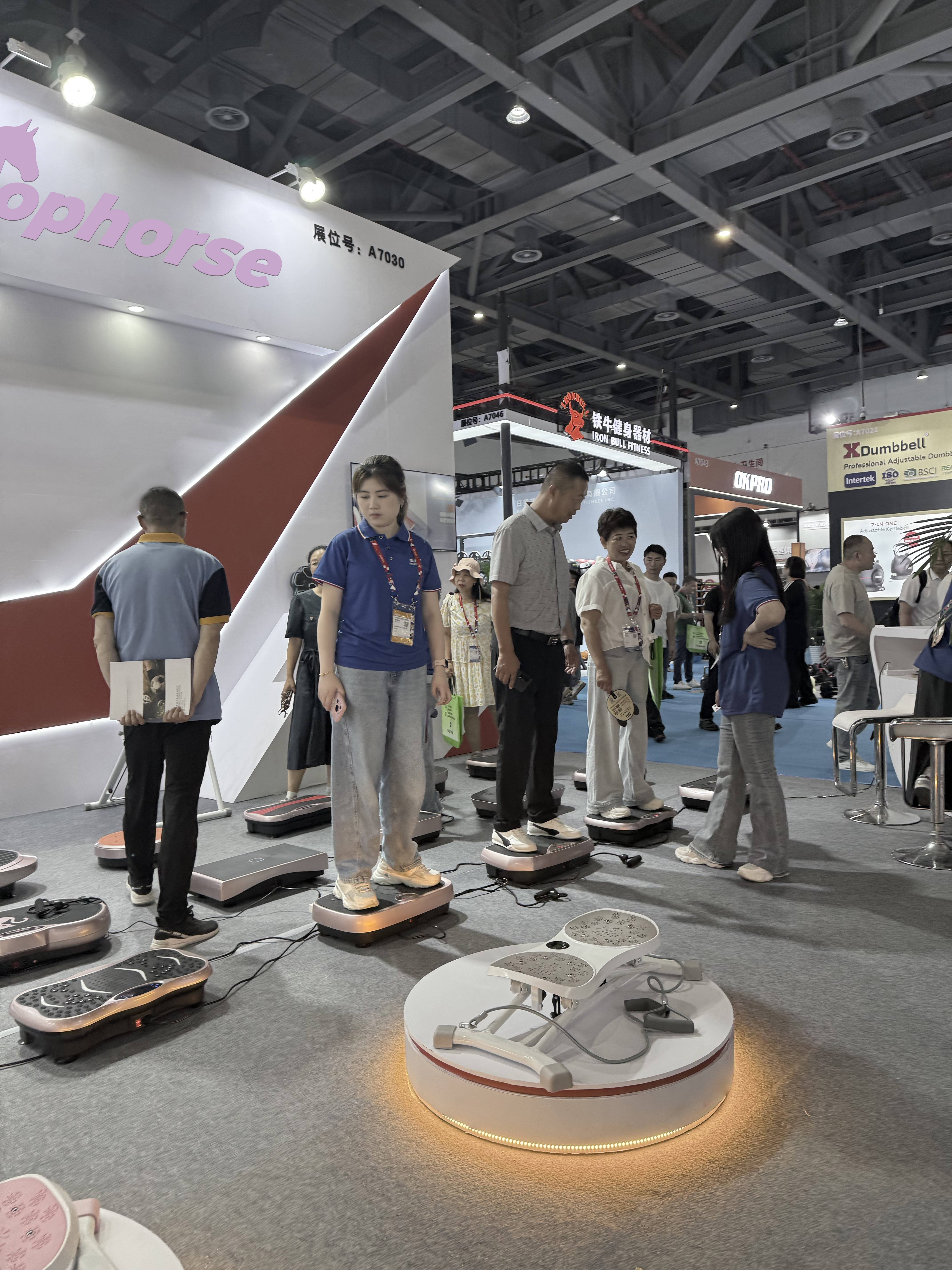 Top Fitness Equipment Manufacturer: Innovate Your Home Workouts