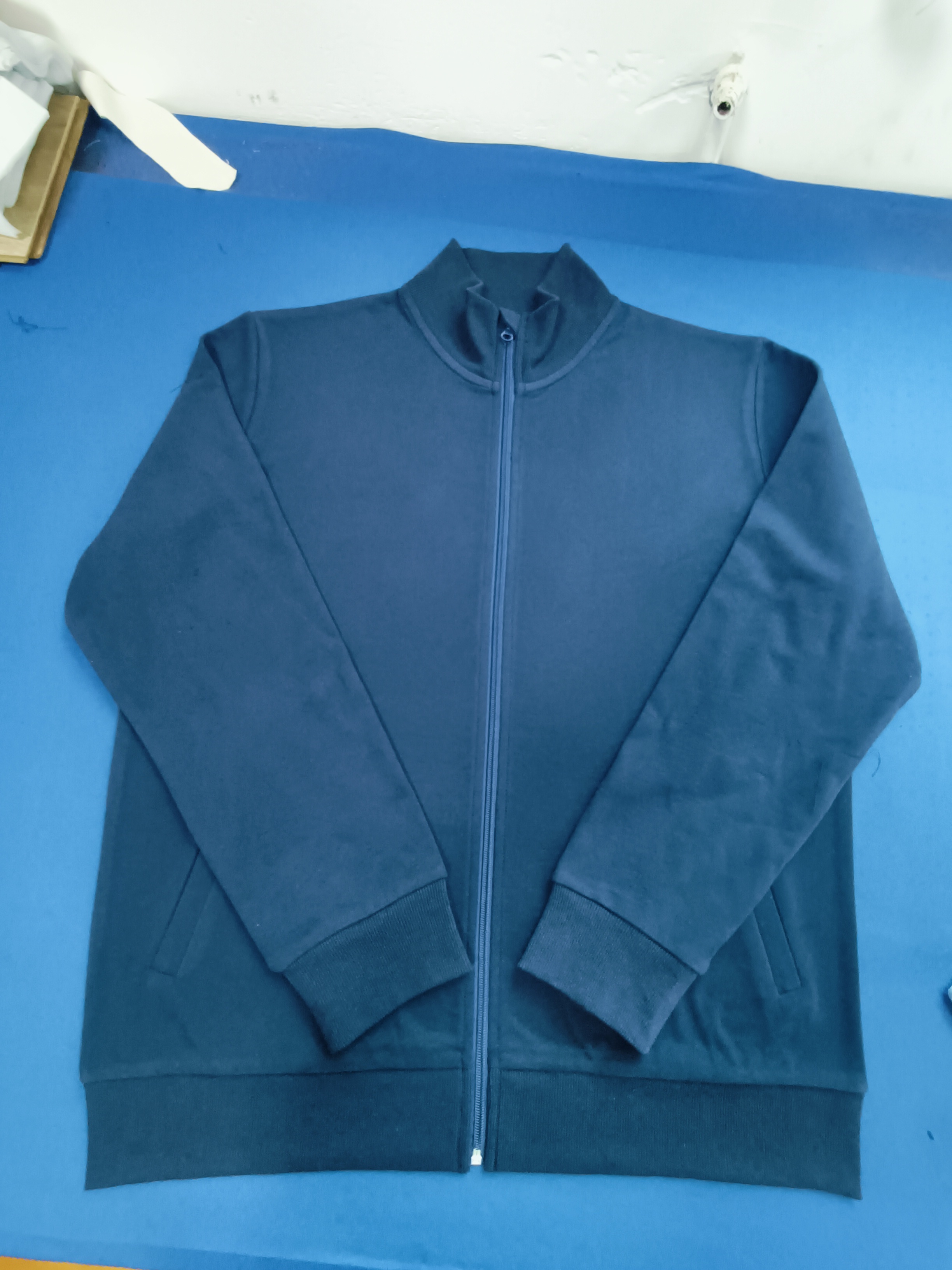 Куртки из переработанного полиэстера | Экологичные и устойчивые поставки