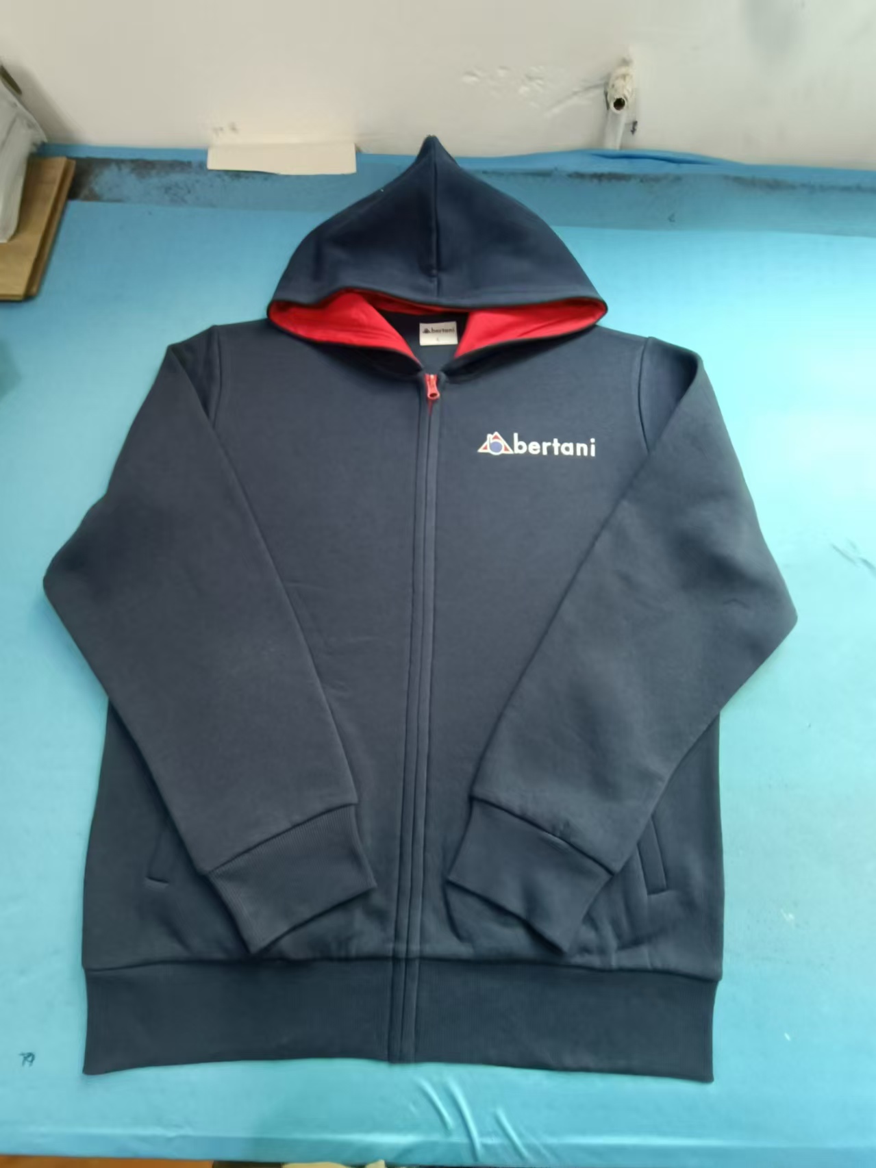 Свитшоты с круглым вырезом | Оптовая продажа для трафаретной печати