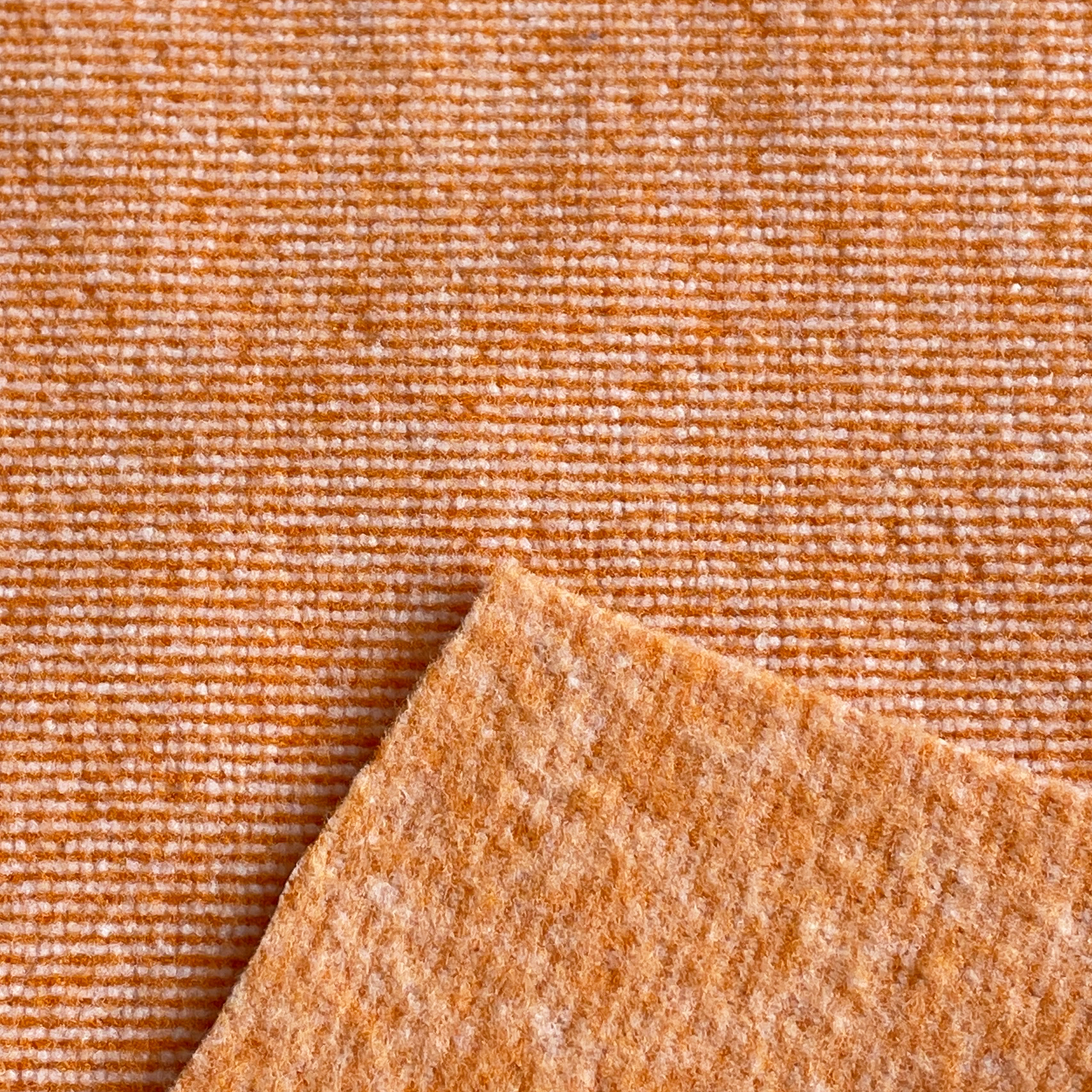 धारीदार पोलर फ्लीस: सबसे गर्म और स्टाइलिश कपड़ा