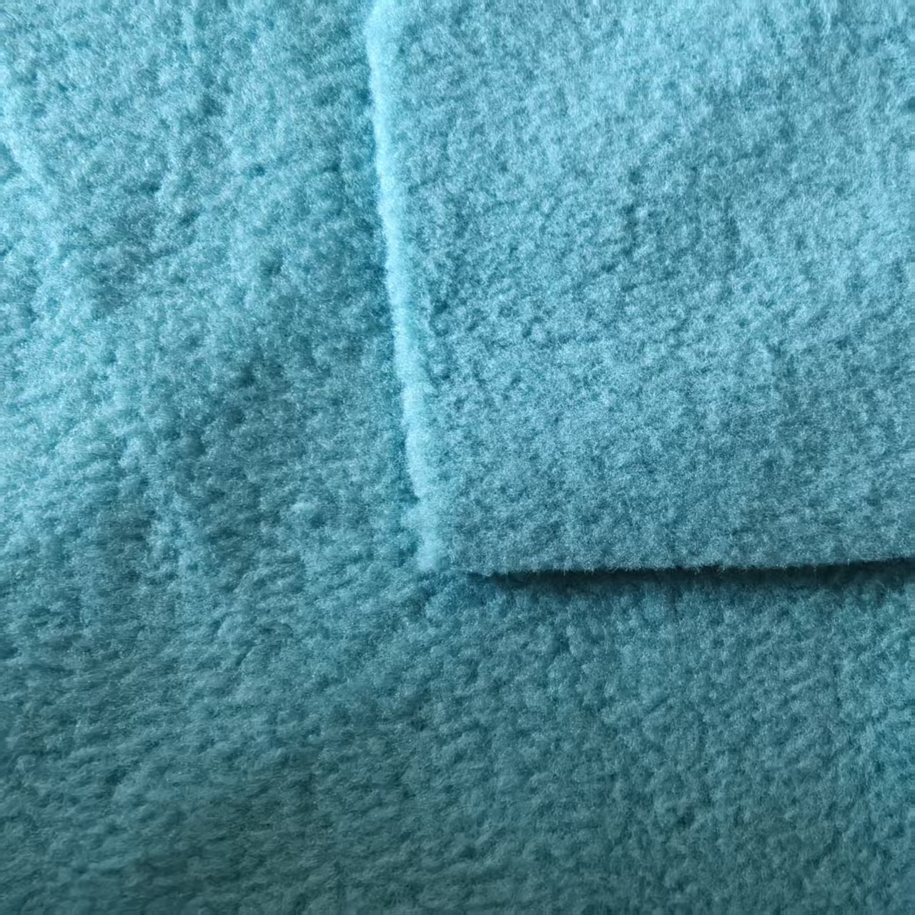 探索抓绒面料的多功能性