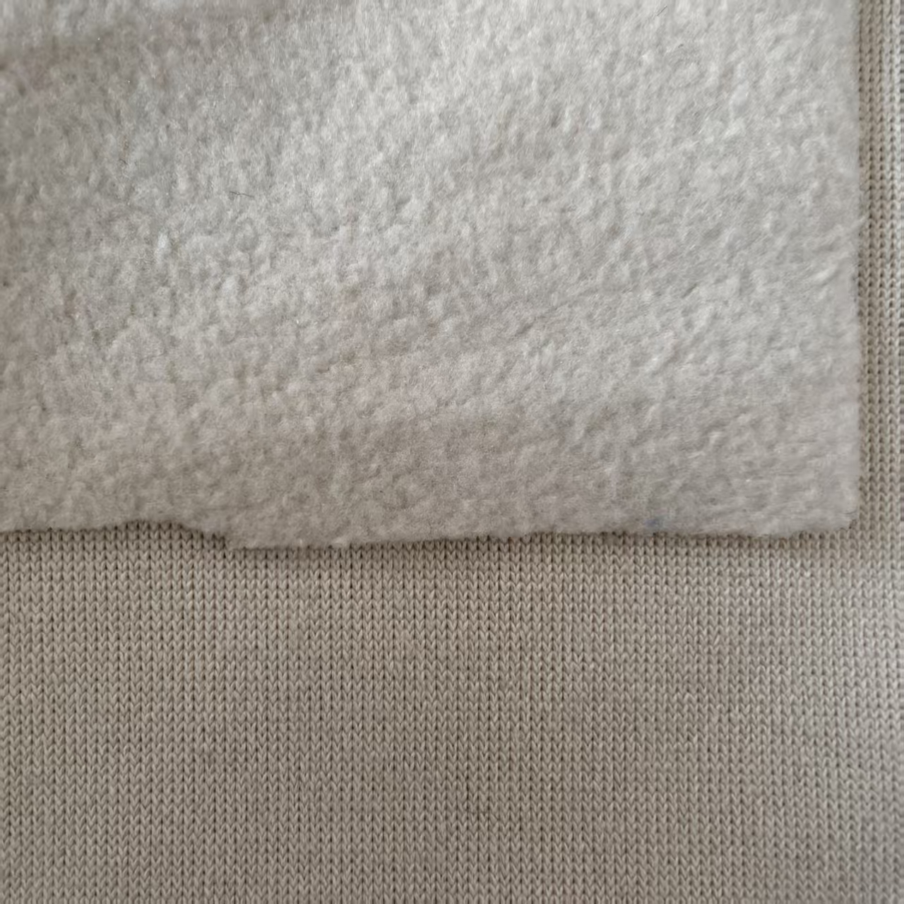 Experience Supreme Comfort with Elastic Polar Fleece