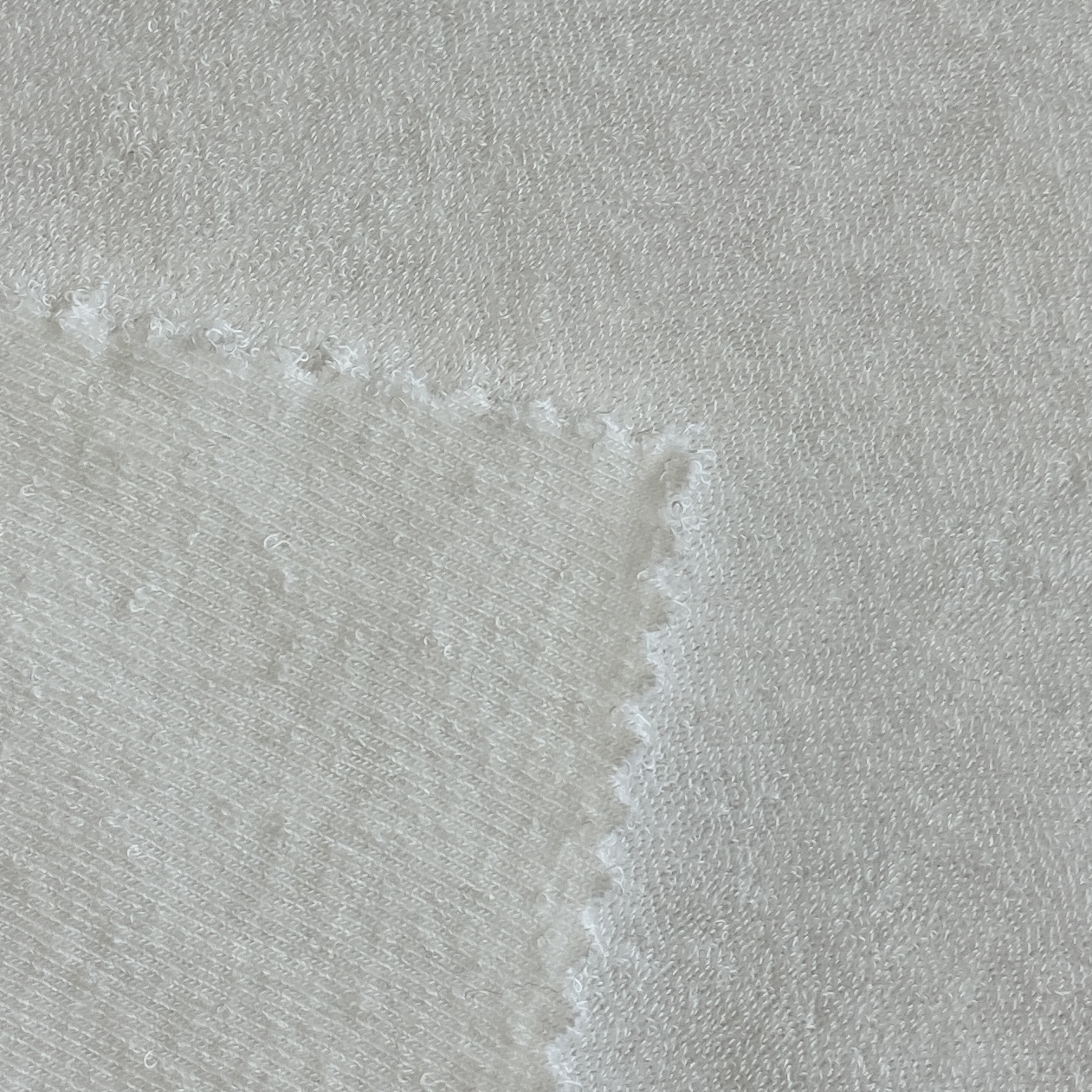 The Benefits of Modal Polyester Blend in Fashion and Comfort