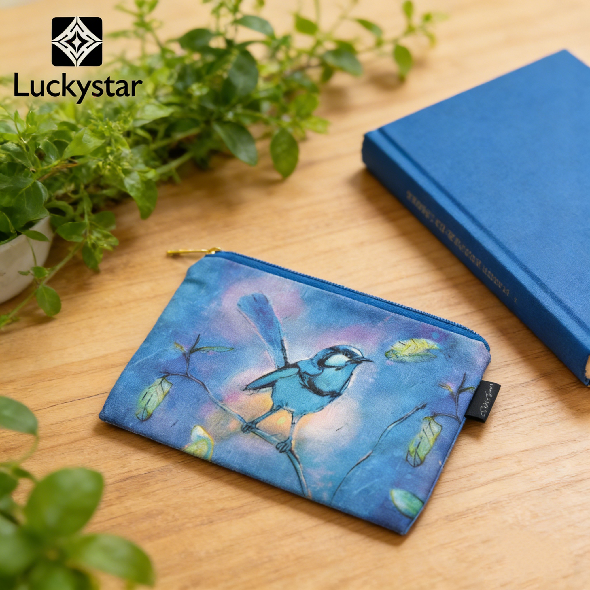 So wählen Sie die perfekte Kosmetiktasche: Die handbemalte Vogel-Kosmetiktasche (Lieblingsstück eines Nischendesigners) – Bezugsquellen und Spezifikationen