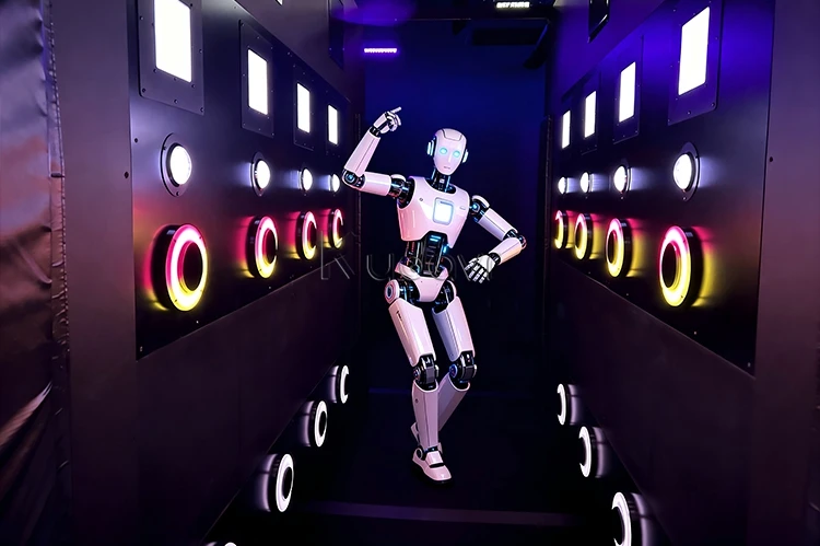 Multiple indoor pipe games ball solutions