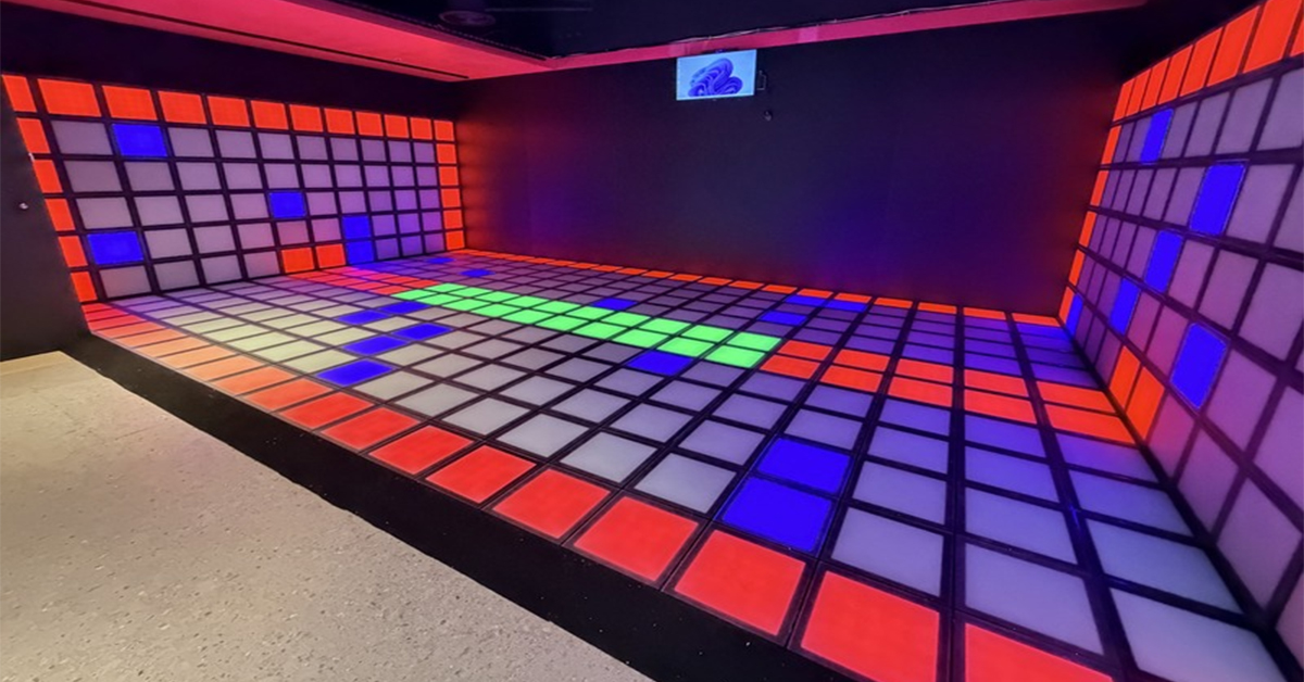 Interaktives Gaming-Center | Immersives Spielsystem mit 10 Räumen für Entertainment-Unternehmen mit hohem ROI