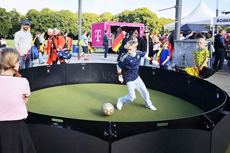 Reaction Soccer sport shooting game machine