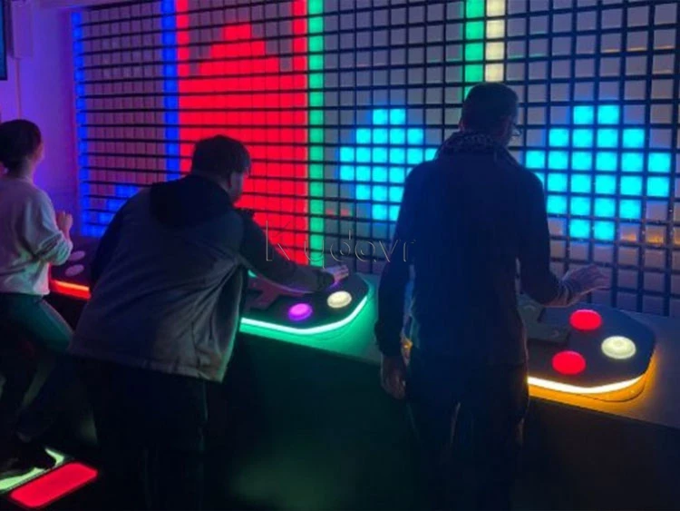 Jogo de entretenimento familiar com controles suaves