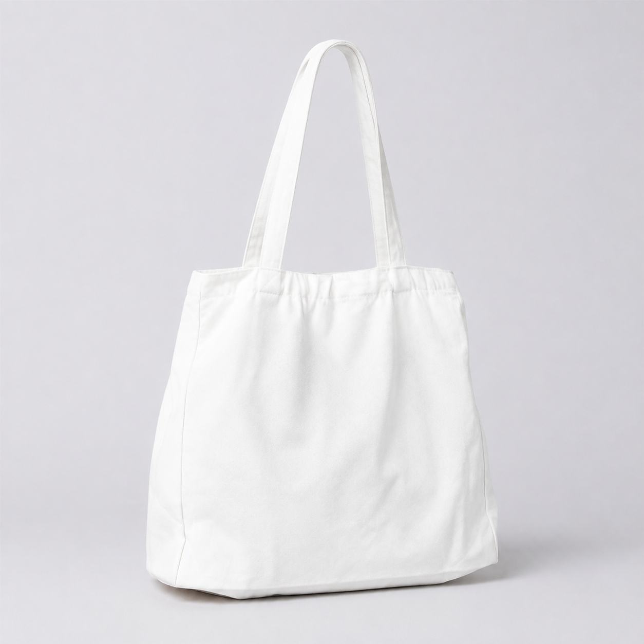 Référence du sac fourre-tout vierge en toile crème