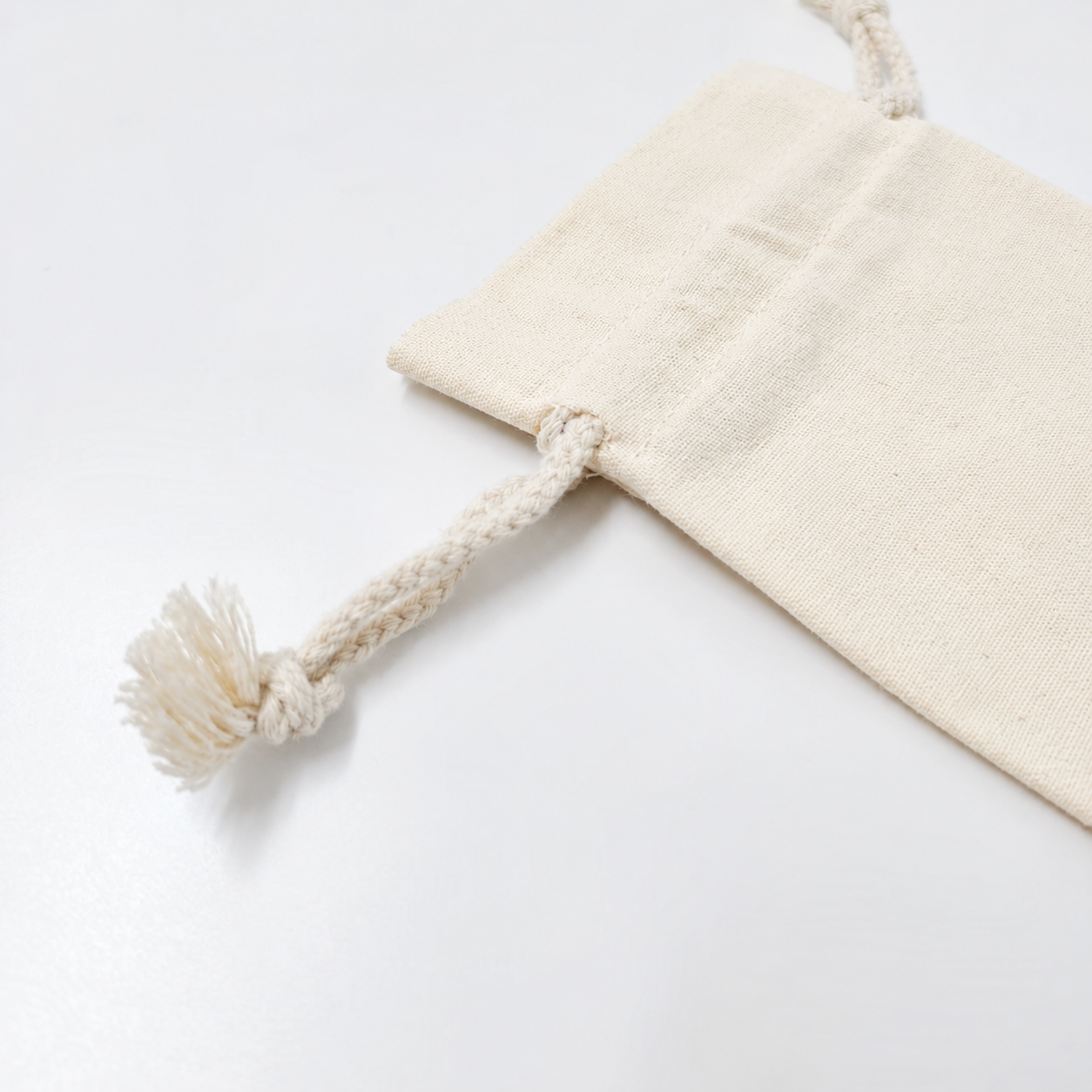 Hotel drawstring pouch cord detail